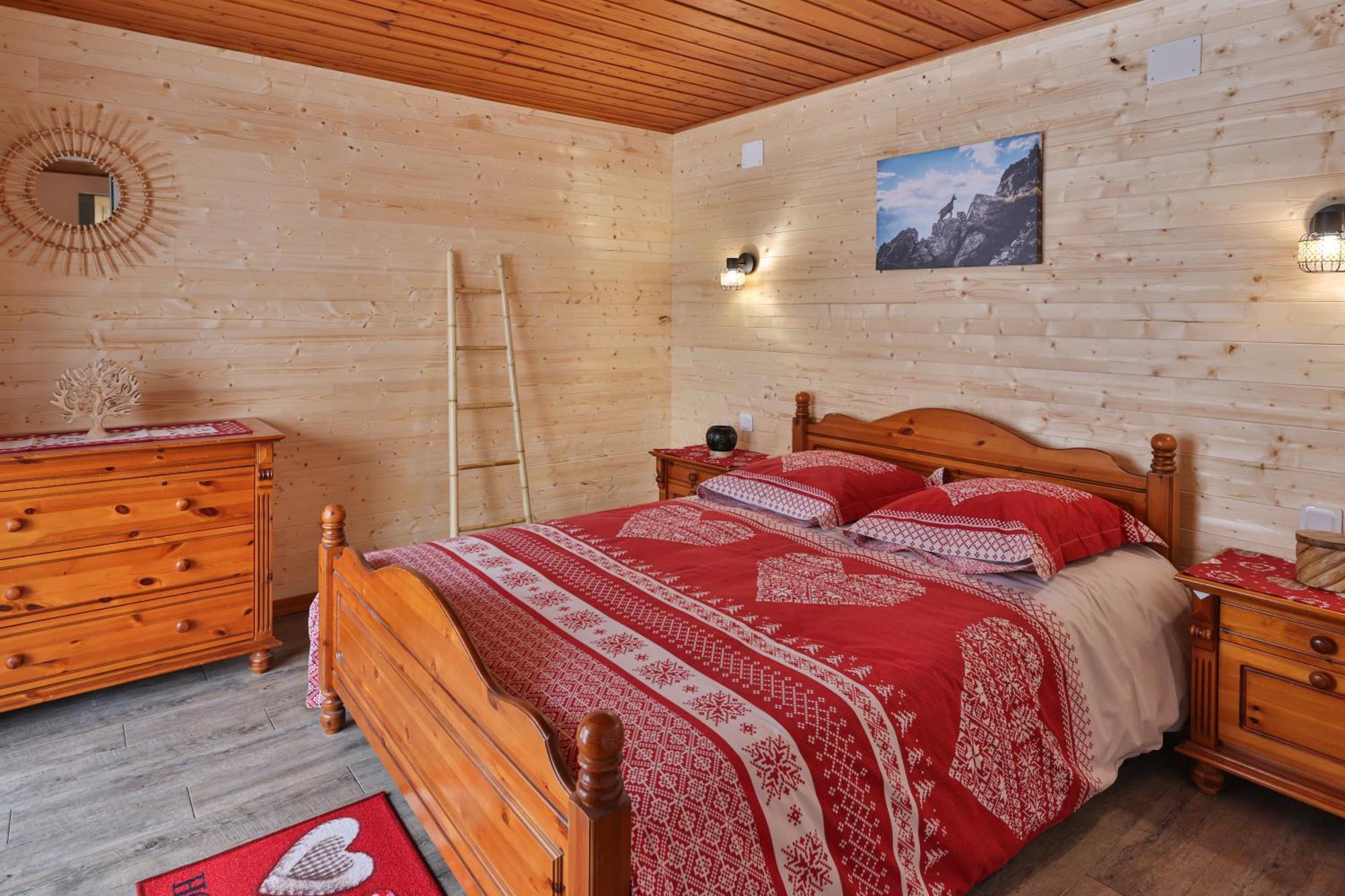 Chalet Au Bois Des Ecureuils Classe Trois Etoiles.